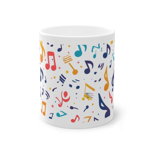 Tasse bunte Musiknoten